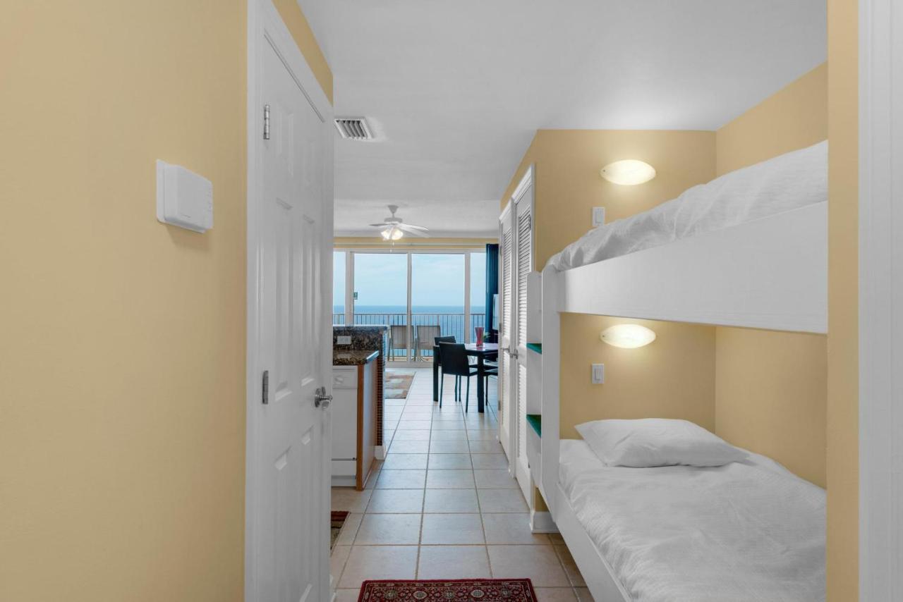 Apartment Boardwalk 1405 *